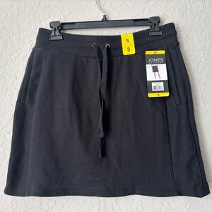 Jones New York skort Size Small